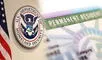 USCIS advierte que inmigrantes pueden perder la Green Card por diversas razones.