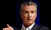 El gobernador Gavin Newsom firma la Ley AB 965 en California que establece multas de hasta US$1.000.