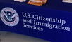 Esta medida amplía las herramientas de evaluación del USCIS, permitiendo entrevistas en el vecindario o lugar de trabajo.