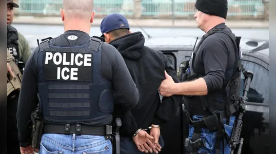 ICE: ¿qué es una orden de detención de inmigrantes y en qué momento se emiten?