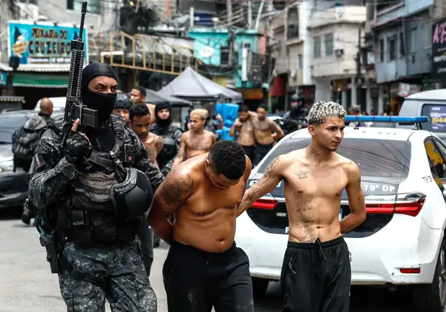 El objetivo principal del megaoperativo militar fue la detención de miembros del Comando Vermelho. Foto: EFE El objetivo principal del megaoperativo militar fue la detención de miembros del Comando Vermelho. Foto: EFE