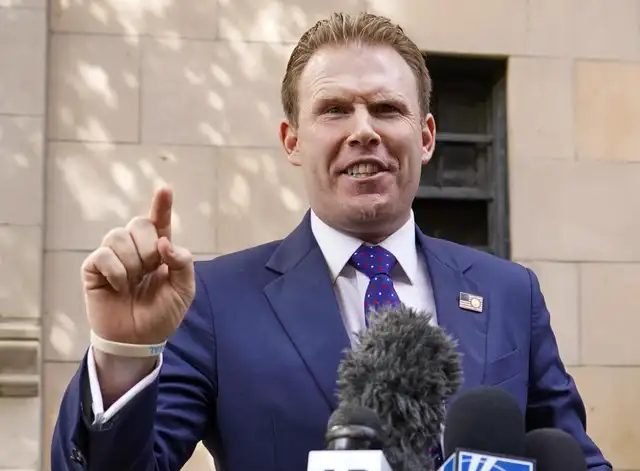 Andrew Giuliani, jefe del grupo de trabajo del Gobierno de la Casa Blanca, advirtió las medidas que tomaría el Trump de cara al Mundial 2026. Andrew Giuliani, jefe del grupo de trabajo del Gobierno de la Casa Blanca, advirtió las medidas que tomaría el Trump de cara al Mundial 2026.