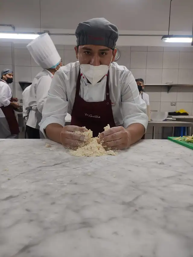 Harold Zambrano quiere seguir viajando y conocer más culturas gastronómicas. Foto: difusión