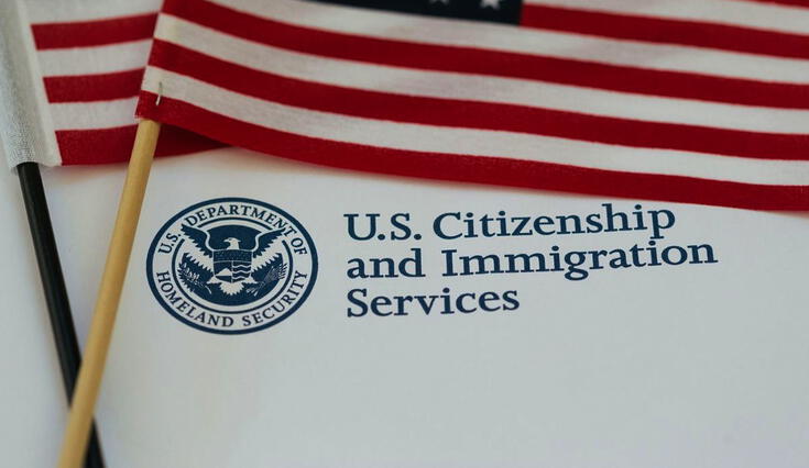 Actualizar tu dirección con el USCIS es esencial para mantener la correspondencia correcta. Actualizar tu dirección con el USCIS es esencial para mantener la correspondencia correcta.