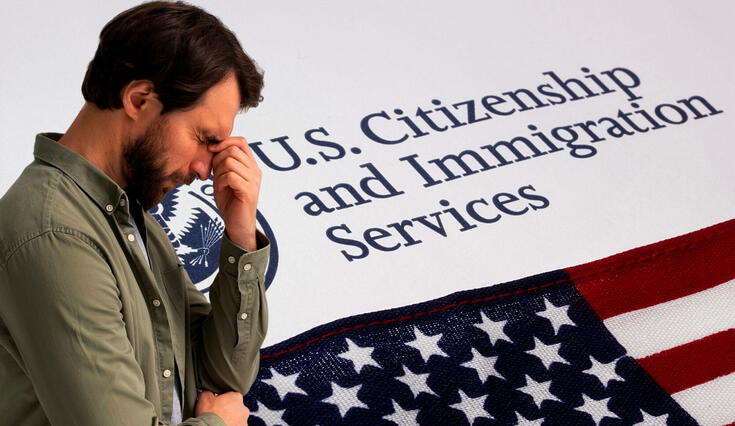 Los hijos de inmigrantes con visas H-1B deben estar alerta ante el nuevo cambio del USCIS.