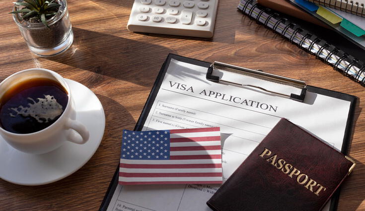 Los titulares de la visa B1/B2 pueden ingresar a Estados Unidos múltiples veces. Los titulares de la visa B1/B2 pueden ingresar a Estados Unidos múltiples veces.