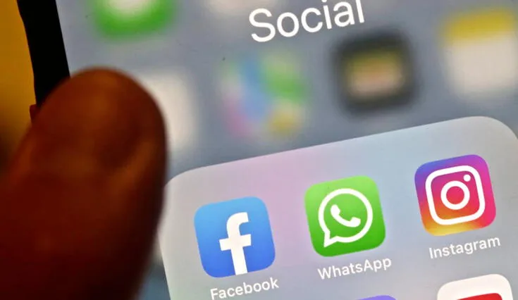 Ahora, EE.UU. revisa las redes sociales para algunos procesos migratorios.