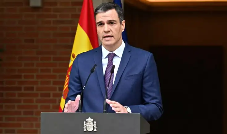 El Gobierno de Pedro Sánchez implementa medidas para mitigar la crisis económica en España. El Gobierno de Pedro Sánchez implementa medidas para mitigar la crisis económica en España.