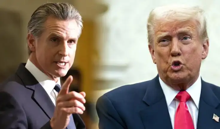 Gavin Newsom, gobernador de California, criticó en Carolina del Sur las políticas de Donald Trump. Gavin Newsom, gobernador de California, criticó en Carolina del Sur las políticas de Donald Trump.