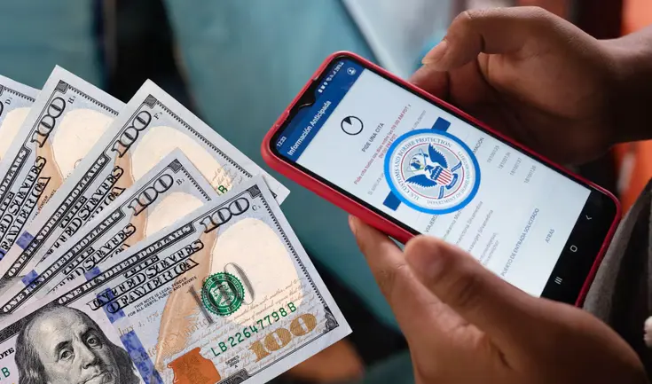 DHS indica que CBP Home reducirá los costos de deportación en un 70%. DHS indica que CBP Home reducirá los costos de deportación en un 70%.