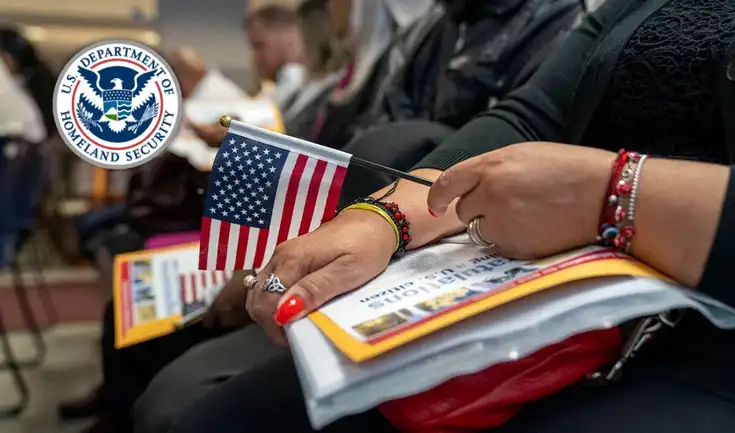 La administración Trump reactivará las entrevistas a vecinos de inmigrantes solicitantes de ciudadanía americana en Estados Unidos. La administración Trump reactivará las entrevistas a vecinos de inmigrantes solicitantes de ciudadanía americana en Estados Unidos.