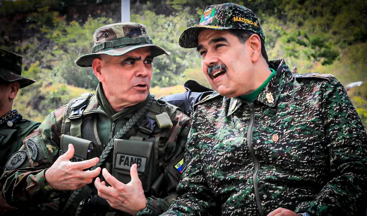 Vladimir Padrino López y Nicolás Maduro denuncian "agresión" de Estados Unidos a Venezuela con incursión militar en el Caribe. Vladimir Padrino López y Nicolás Maduro denuncian "agresión" de Estados Unidos a Venezuela con incursión militar en el Caribe.