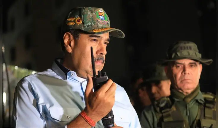 Nicolás Maduro instó a aprender tácticas de combate como un plan para defender al país de Estados Unidos. Nicolás Maduro instó a aprender tácticas de combate como un plan para defender al país de Estados Unidos.