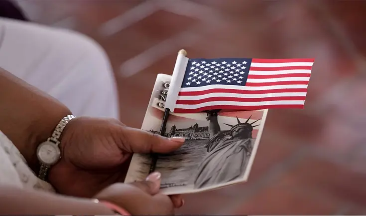 El nuevo examen de naturalización del USCIS comenzará en octubre de 2025. El nuevo examen de naturalización del USCIS comenzará en octubre de 2025.