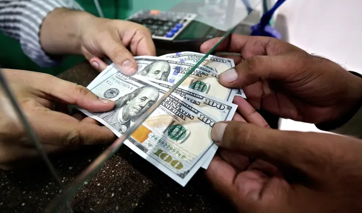 El tipo de cambio del dólar cayó durante la primera semana de octubre de 2025.