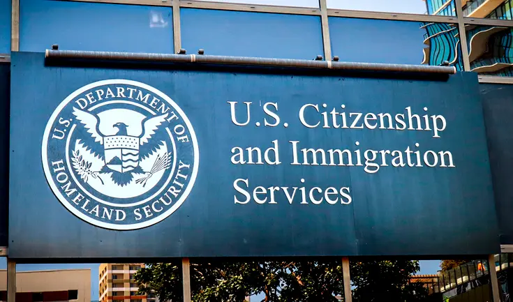 USCIS implementa recursos para facilitar la obtención de la Green Card y permisos de trabajo para Estados Unidos. USCIS implementa recursos para facilitar la obtención de la Green Card y permisos de trabajo para Estados Unidos.