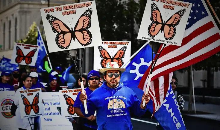USCIS confirma que El Salvador y otros países mantienen el TPS vigente en Estados Unidos. USCIS confirma que El Salvador y otros países mantienen el TPS vigente en Estados Unidos.