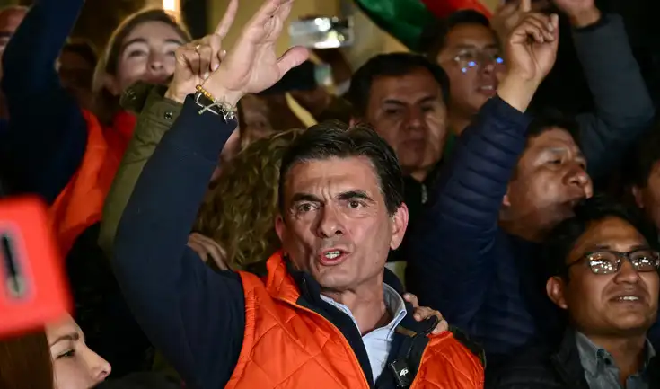 El ascenso de Paz Pereira pone punto final a veinte años de dominio del Movimiento Al Socialismo (MAS). El ascenso de Paz Pereira pone punto final a veinte años de dominio del Movimiento Al Socialismo (MAS).