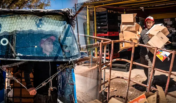 Con ingenio y apoyo familiar, Alejandro ha creado este vehículo funcional que lo ayuda a juntar al menos 4.000 kilos de cartón al mes.