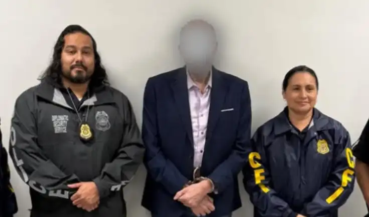 El ciudadano estadounidense enfrentará una sentencia por homicidio en primer grado. El ciudadano estadounidense enfrentará una sentencia por homicidio en primer grado.