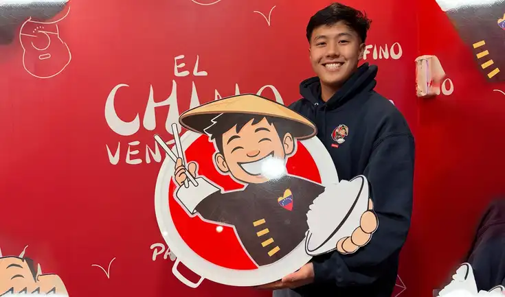 Ahora, tras cosechar el éxito en EE. UU., Hung ha aterrizado en Madrid, donde su primer local en Malasaña promete seguir atrayendo comensales curiosos por su cocina.