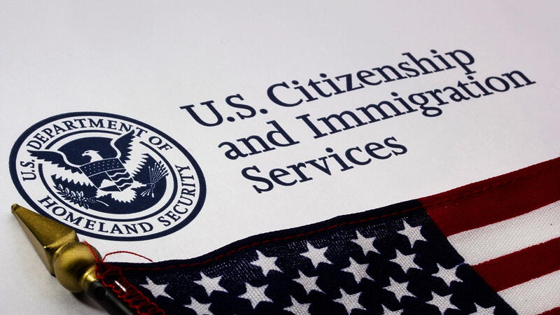 USCIS: ¿Cómo verificar si la fecha de prioridad de la visa de inmigrante está disponible?