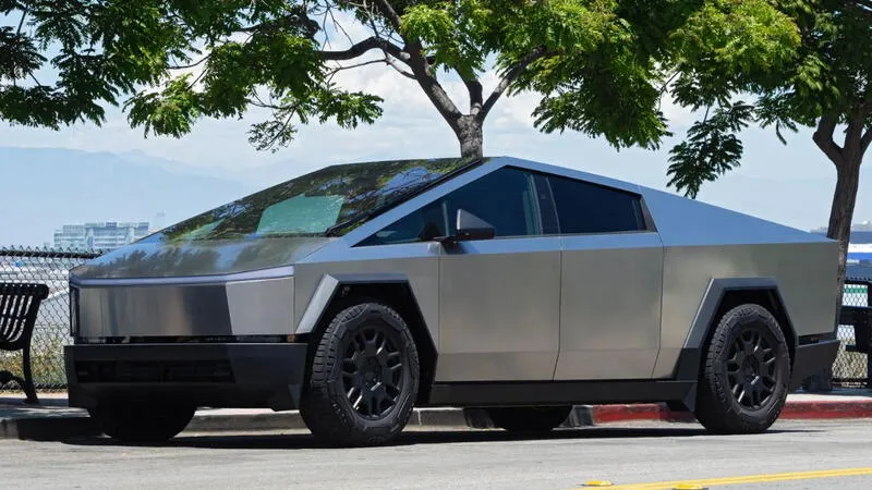 Tesla Cybertruck 2025: este es el auto de Elon Musk que cuesta casi US$100.000 y promete ahorro en gasolina