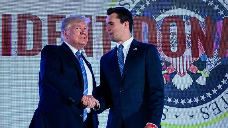 ¿Quién era Charlie Kirk? Todo sobre el influencer conservador y aliado político de Trump que murió de un tiro en EEUU