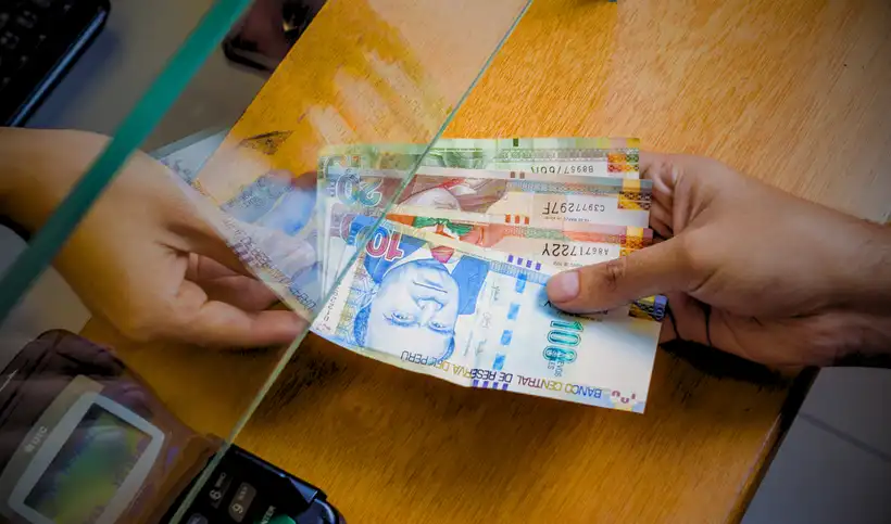 ¿Cómo solicitar el retiro de AFP Perú 2025 desde Estados Unidos? Guía para cobrar hasta 4 UIT sin dificultades