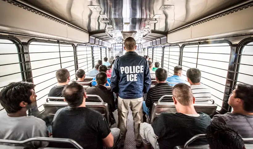 ICE lleva a cabo una serie de redadas masivas en ciudades clave de EE.UU. como Nueva York.