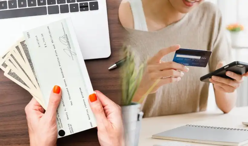 EE. UU. eliminó los pagos con cheques y giros postales en trámites migratorios: solo aceptarán pagos digitales