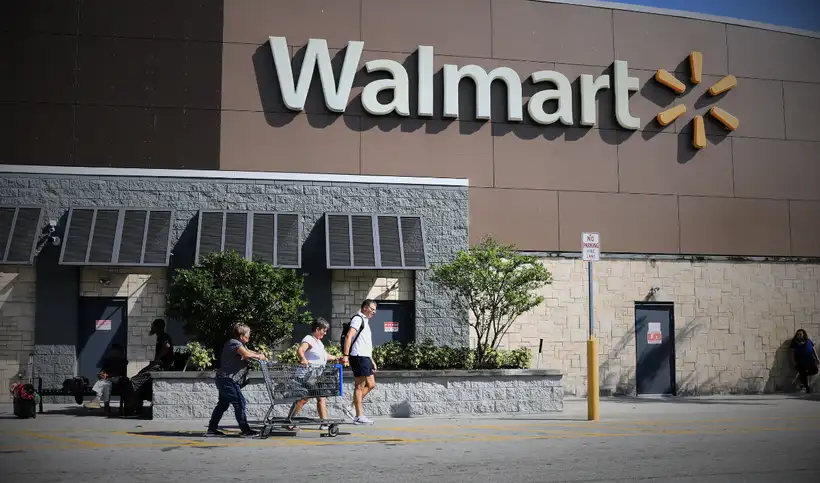 Walmart cerrará más de 4.600 tiendas en Estados Unidos por Navidad 2025.